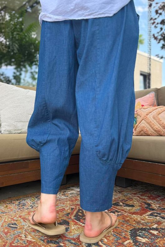 Freddie Quirky Classic Barrel Jean Mid